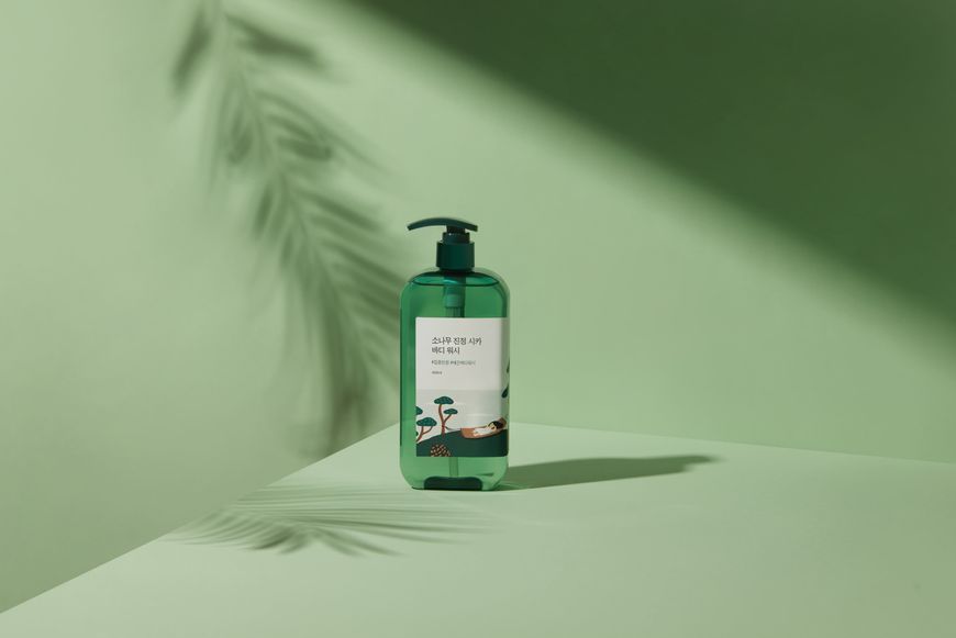 Заспокійливий гель для душу з екстрактом голок сосни ROUND LAB Pine Calming Cica Body Wash 400 ml